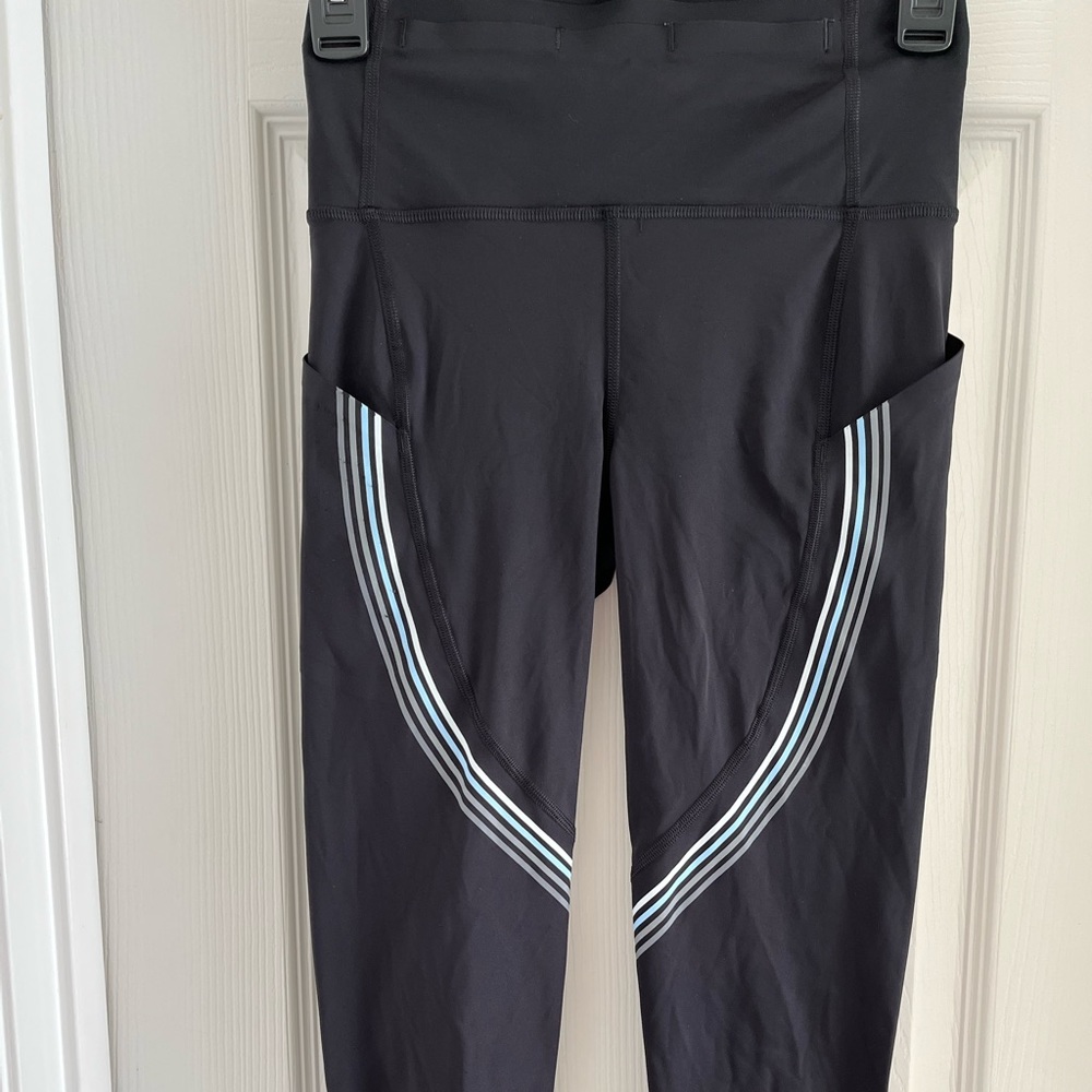 Lululemon leggings sz4